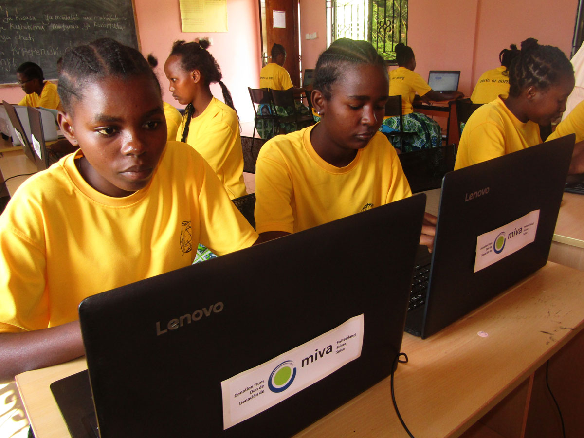 210053 - Tanzania: posti di lavoro per le vittime della tratta di esseri umani