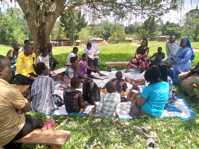 240024 - Uganda: Zugang zur Gesundheitsversorgung für benachteiligte Kinder und Mütter erleichtern